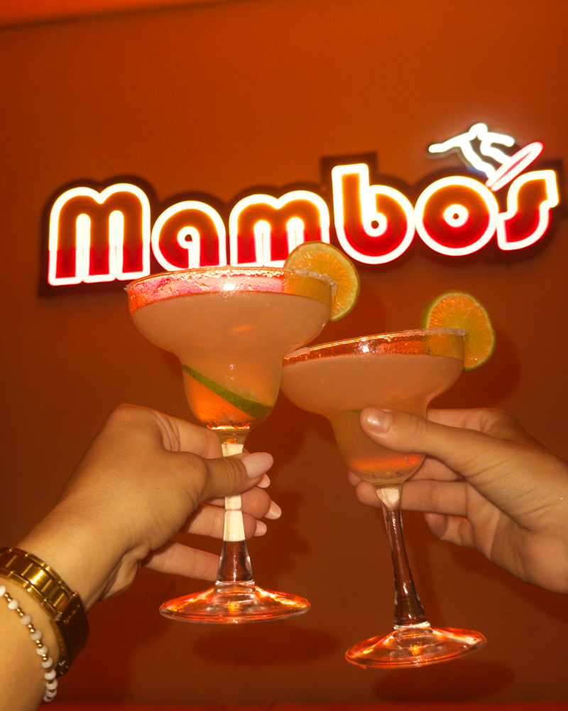 Saturday night party at Mambo’s Arugam Bay
