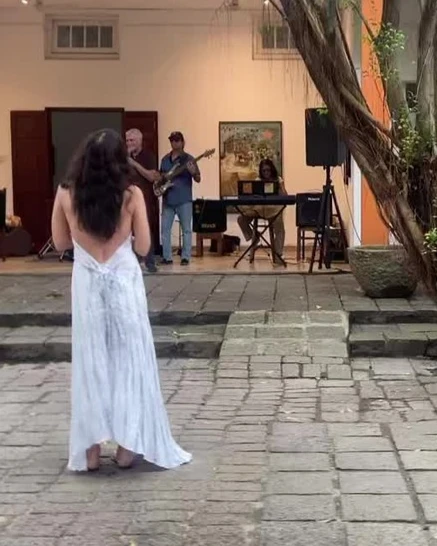 Barefoot Garden Cafe - Image 2